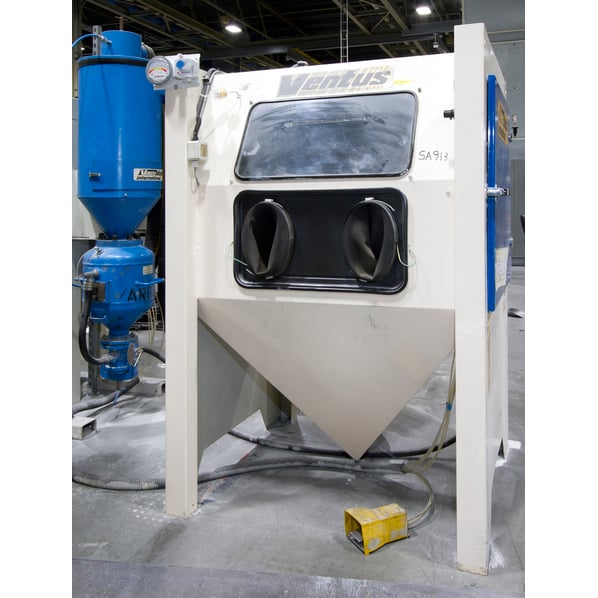 Vacublast Ventus 125 Pressure Fed Shot Blasting Cabinet (Stock Image)